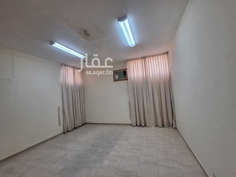 4 bedroom villa in Najd, Eastern Province 8