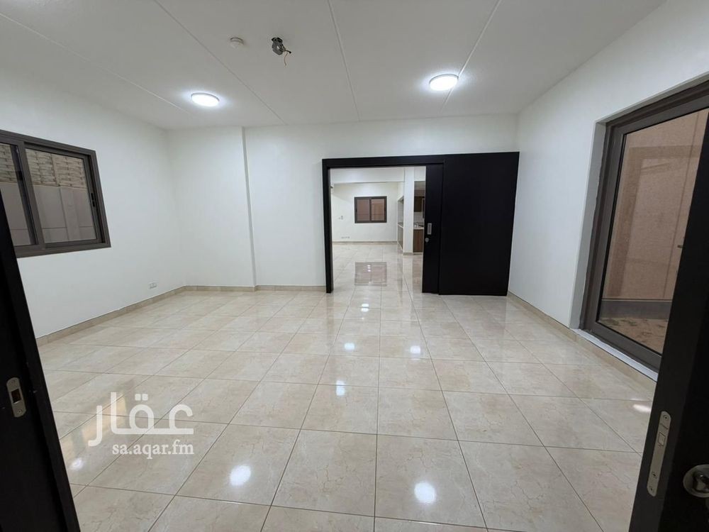 4 bedroom villa in Al Mutrafiyah, Eastern Province 6