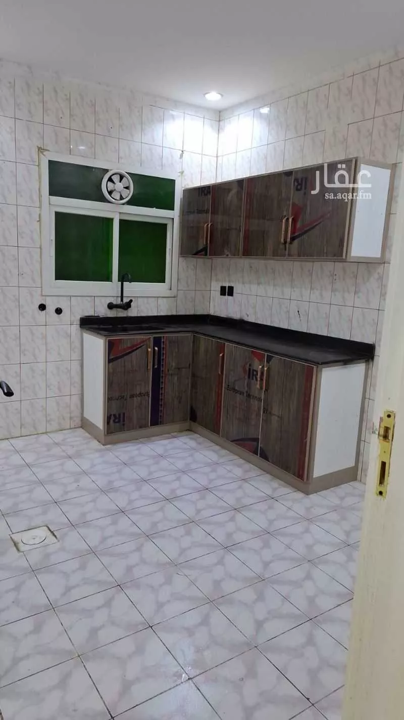 شقة 1 غرف في العقيق 7