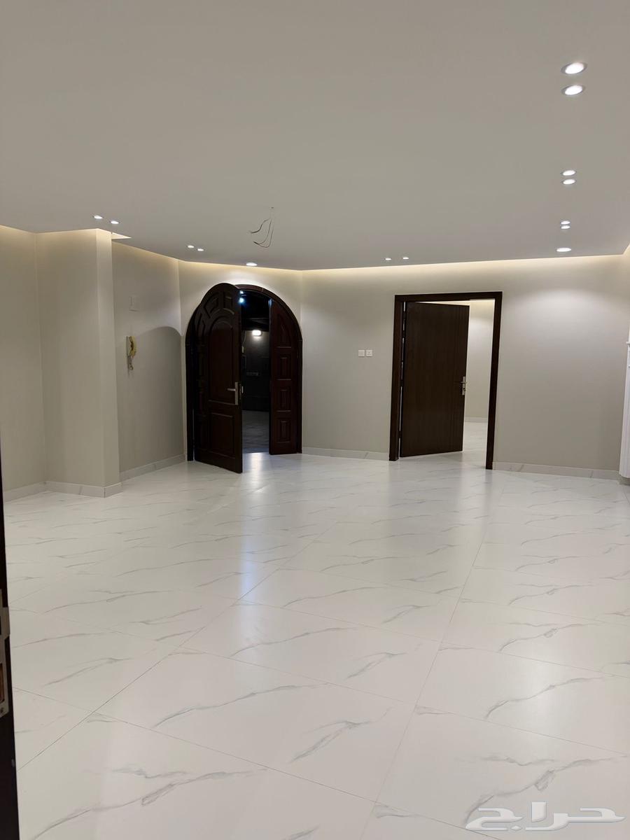 6 bedroom villa in Abhur North, Jeddah 10