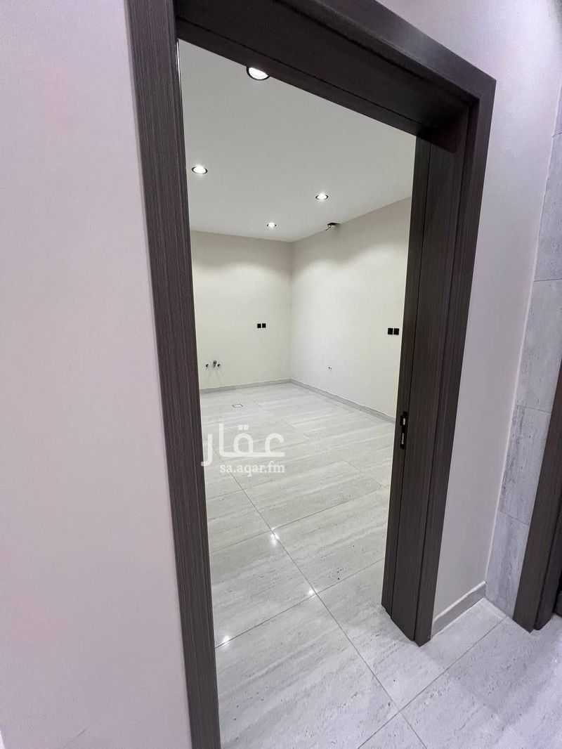5 bedroom villa in Uraidh, Riyadh 8