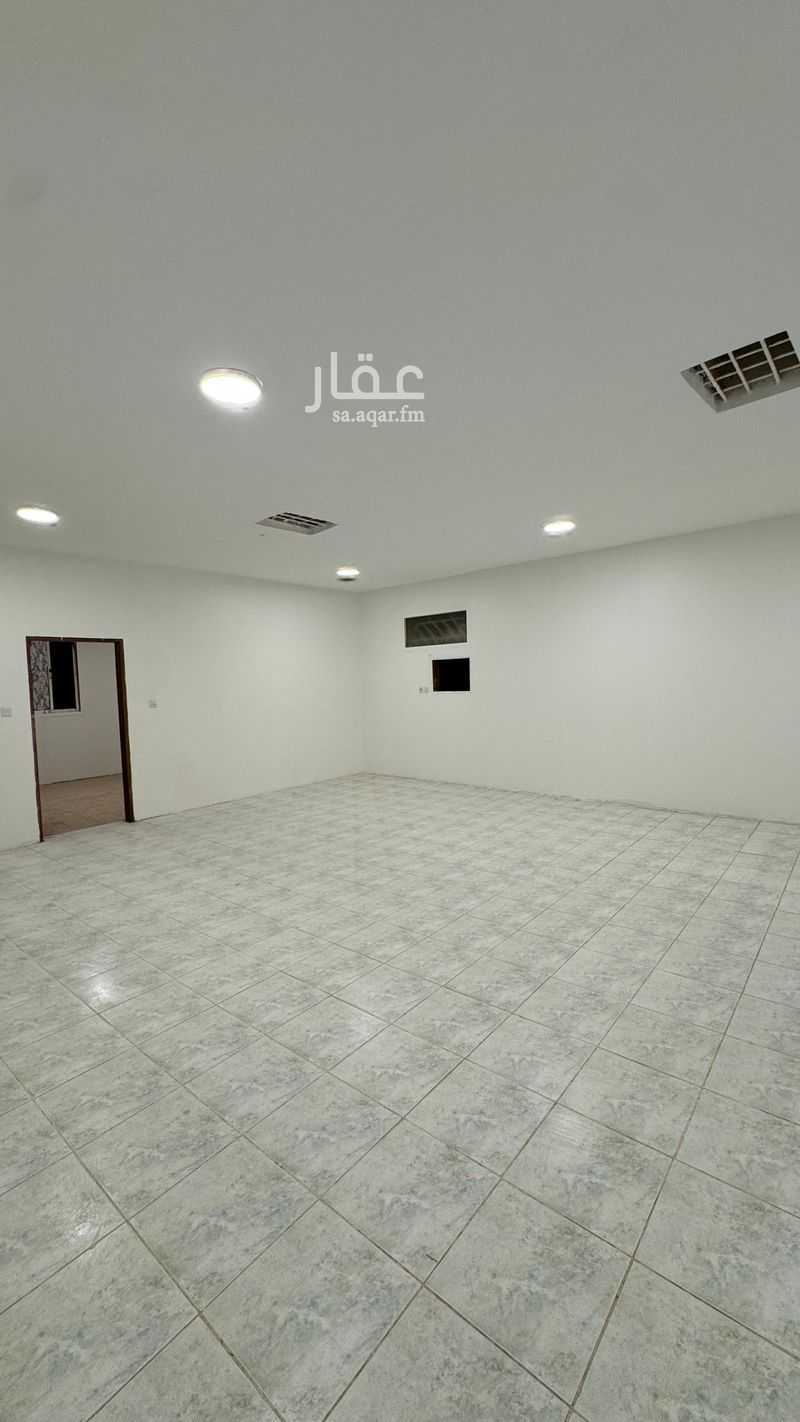 شقة 4 غرف في الشرفية، الرياض 8