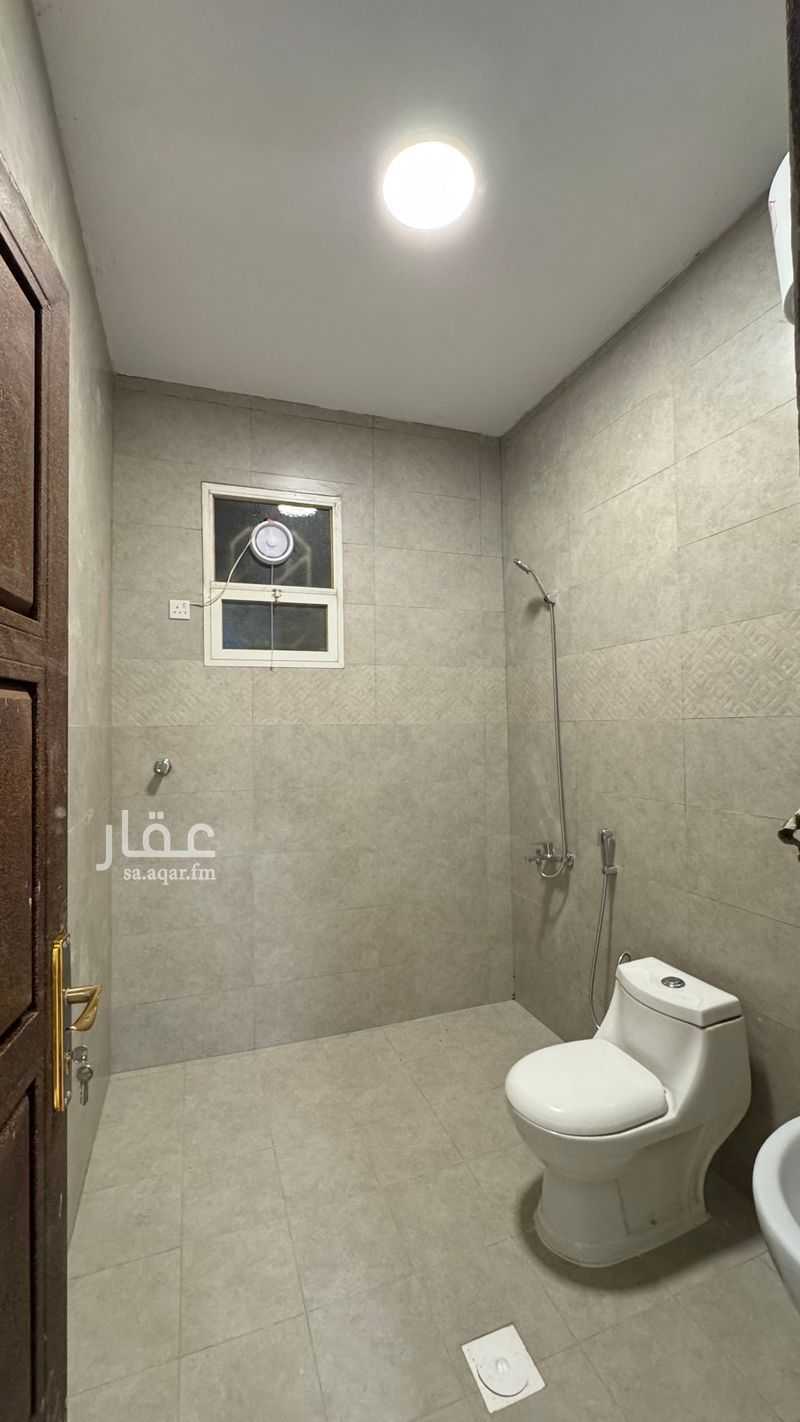 شقة 4 غرف في الشرفية، الرياض 11