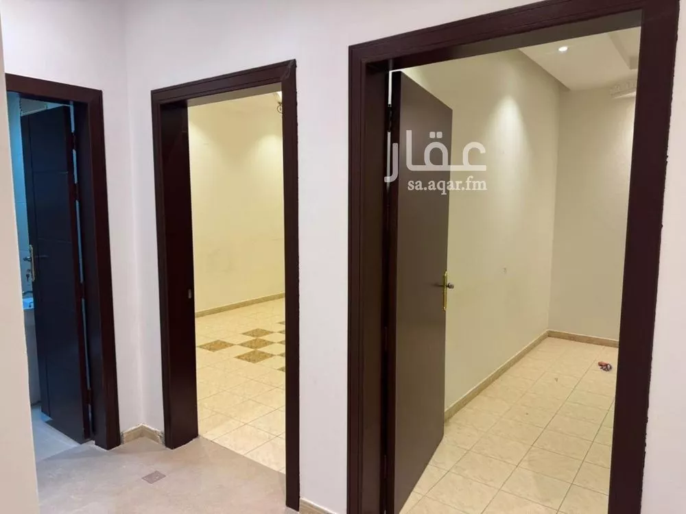 3 bedroom apartment in Qurtubah, Riyadh 8