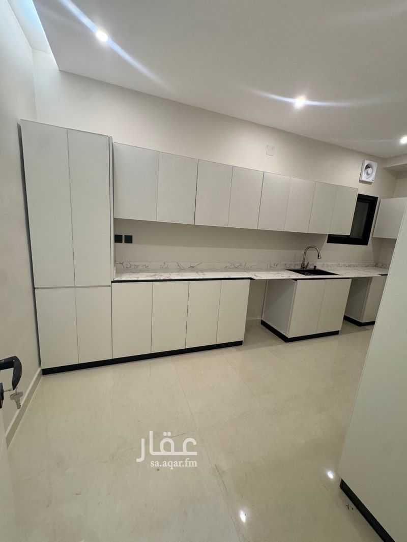 5 bedroom apartment in Umm Al Hamam Al Gharbi, Riyadh 8