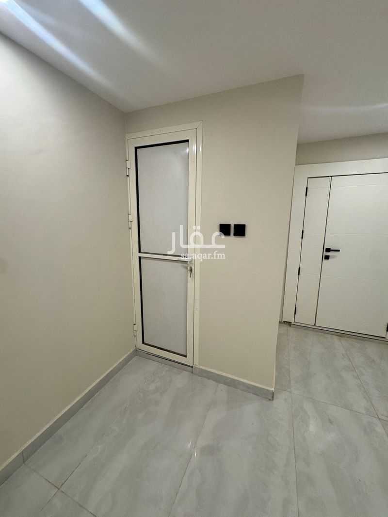 5 bedroom apartment in Umm Al Hamam Al Gharbi, Riyadh 23