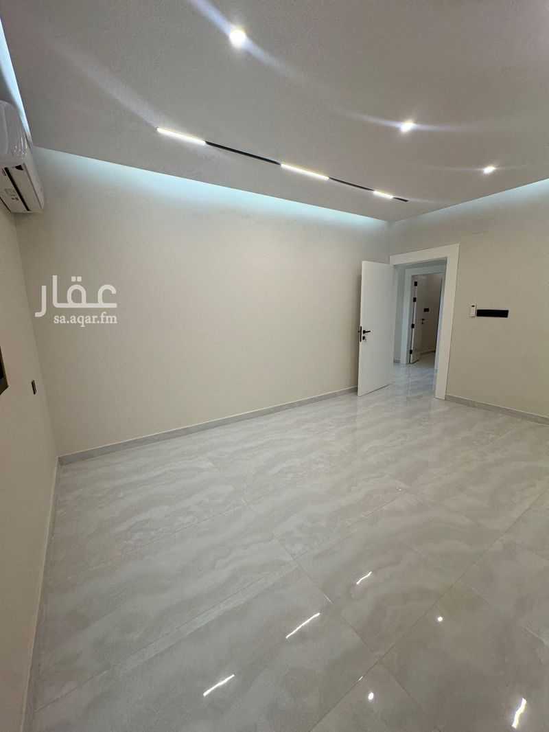 5 bedroom apartment in Umm Al Hamam Al Gharbi, Riyadh 5