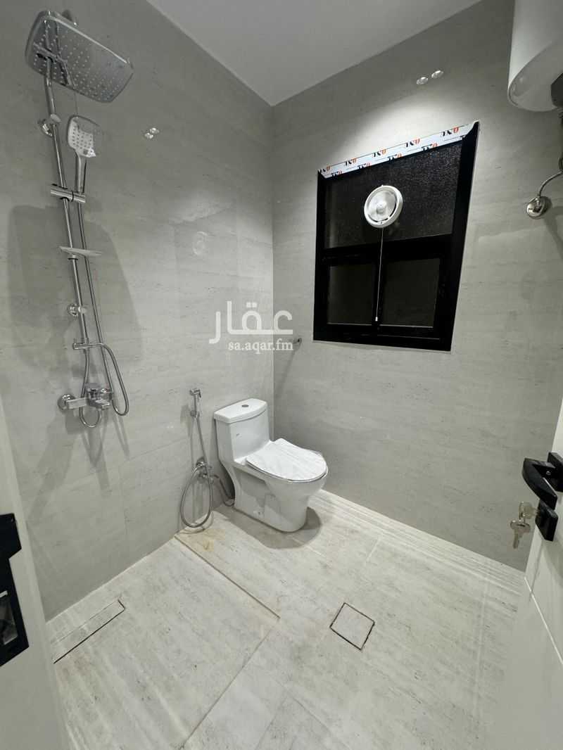 5 bedroom apartment in Umm Al Hamam Al Gharbi, Riyadh 13
