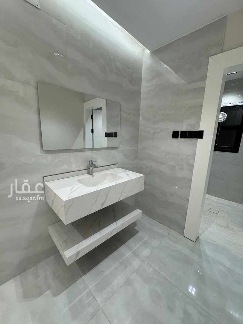 5 bedroom apartment in Umm Al Hamam Al Gharbi, Riyadh 15