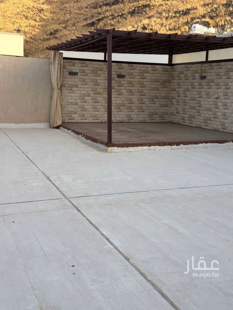 5 bedroom apartment in Al Wisam, Taif 9