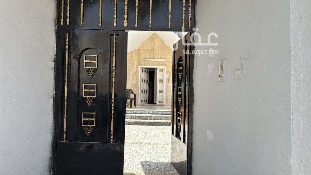 5 bedroom villa in Umm Al Hamam Al Gharbi, Riyadh 2