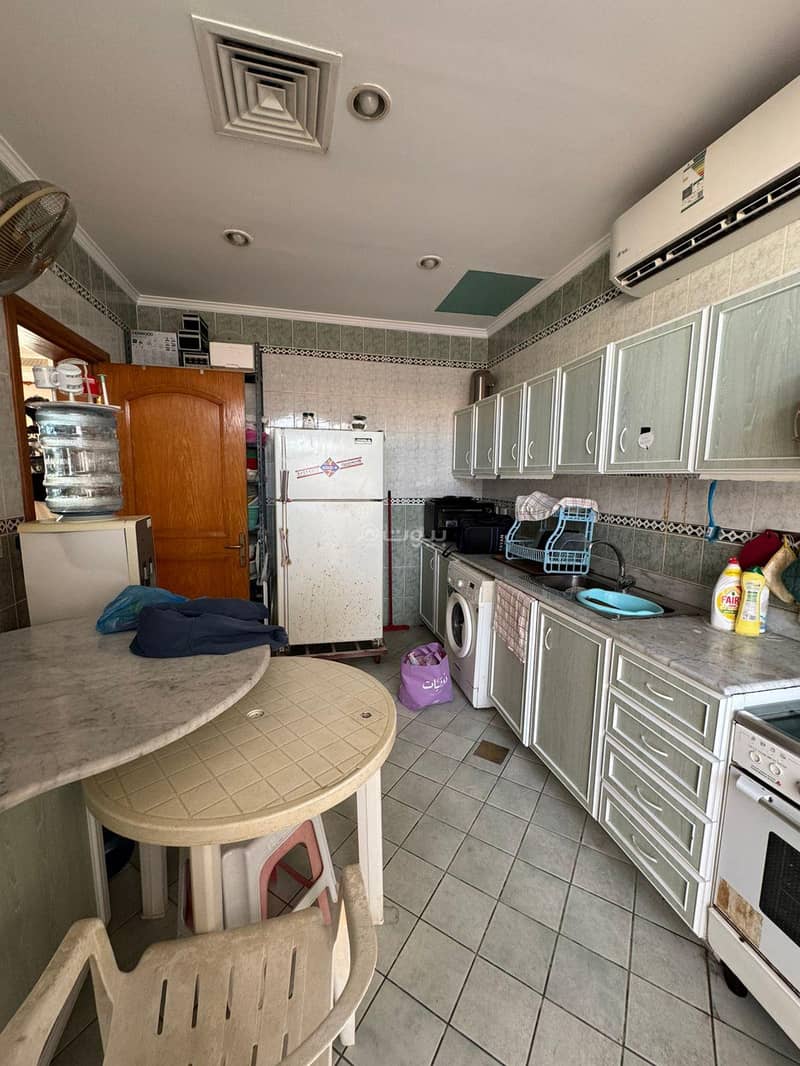 8 bedroom villa in مخطط المروج, Jeddah 2