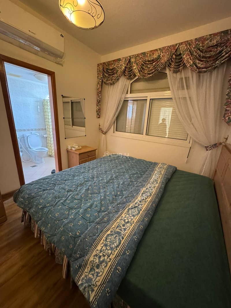 8 bedroom villa in مخطط المروج, Jeddah 5