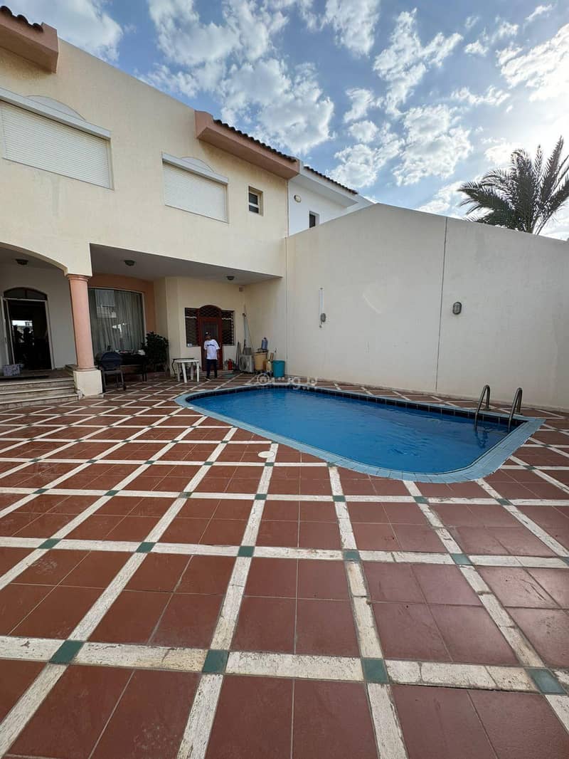 8 bedroom villa in مخطط المروج, Jeddah 11