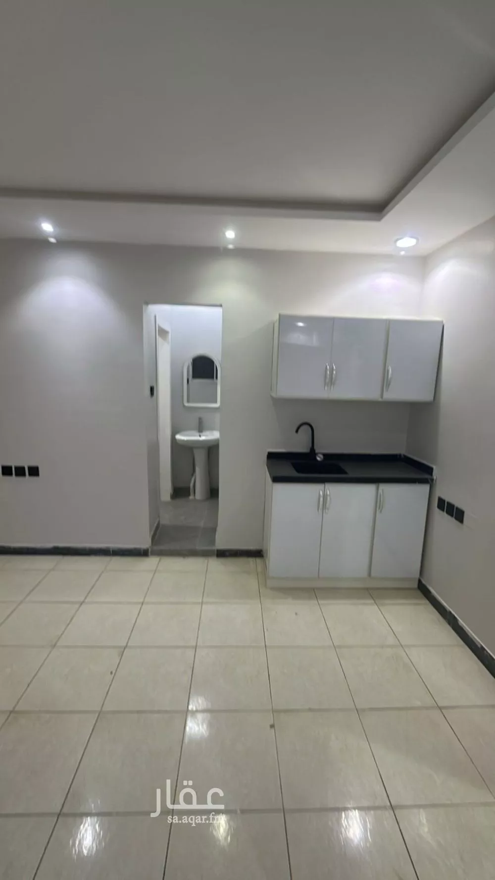 1 bedroom apartment in Ishbiliyah 5