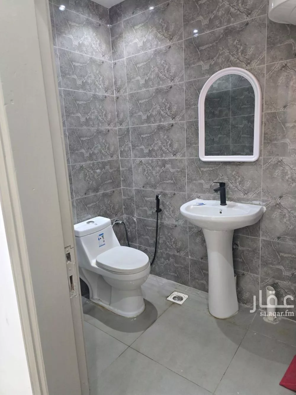1 bedroom apartment in Ishbiliyah 6