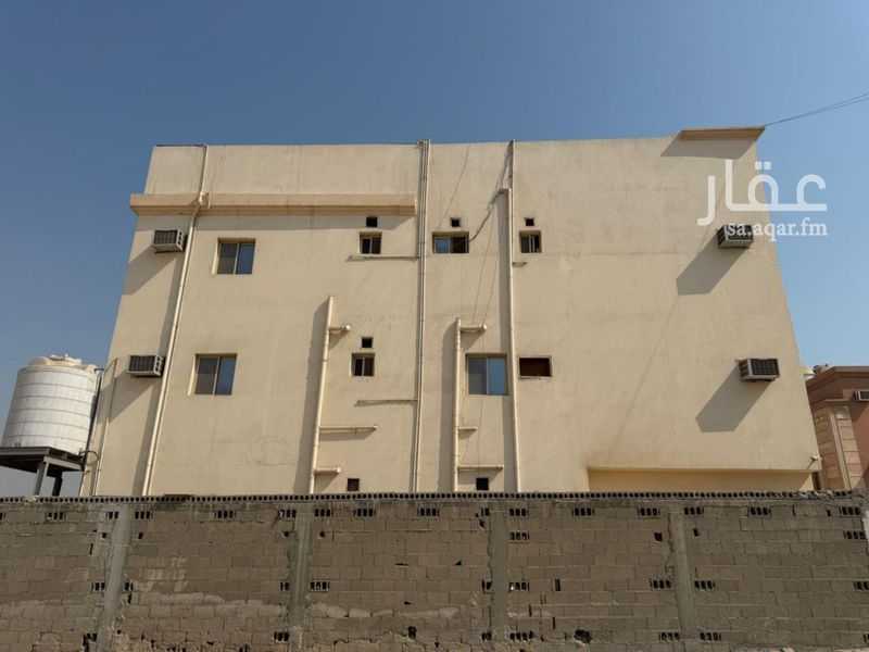 30 bedroom building in West Mazara’ Subdivision, Eastern Province 5