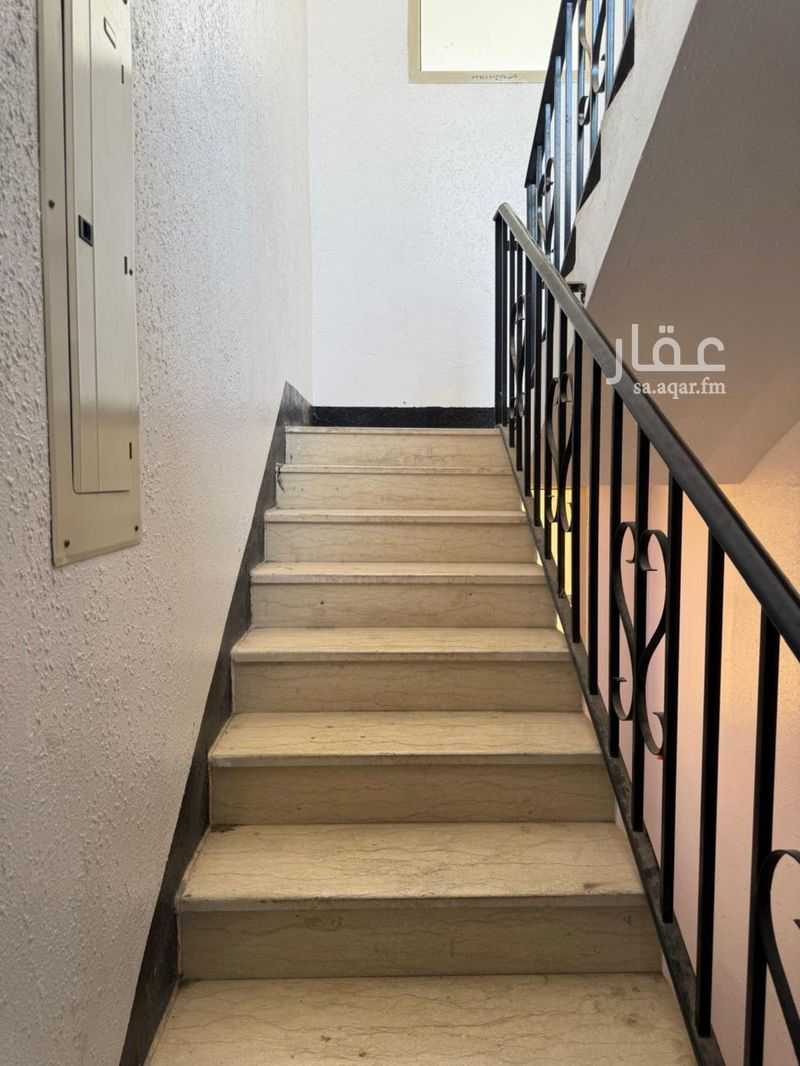 30 bedroom building in West Mazara’ Subdivision, Eastern Province 13