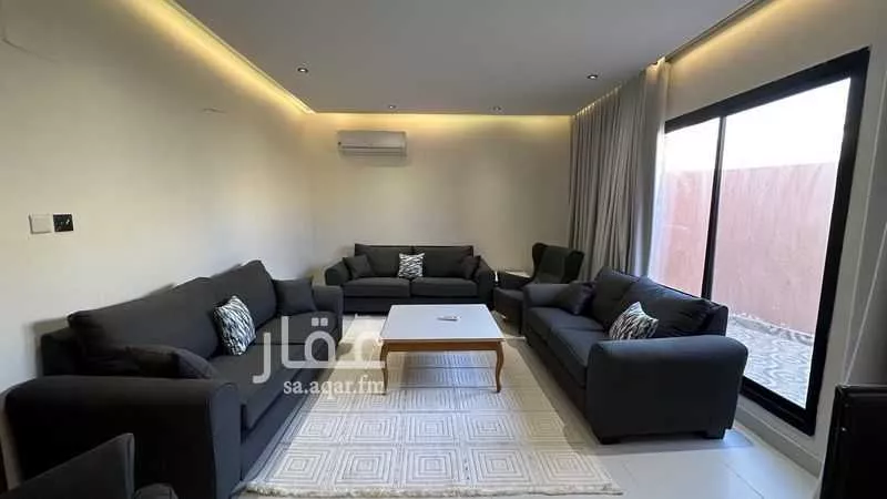2 bedroom floor in Al Maizilah 5