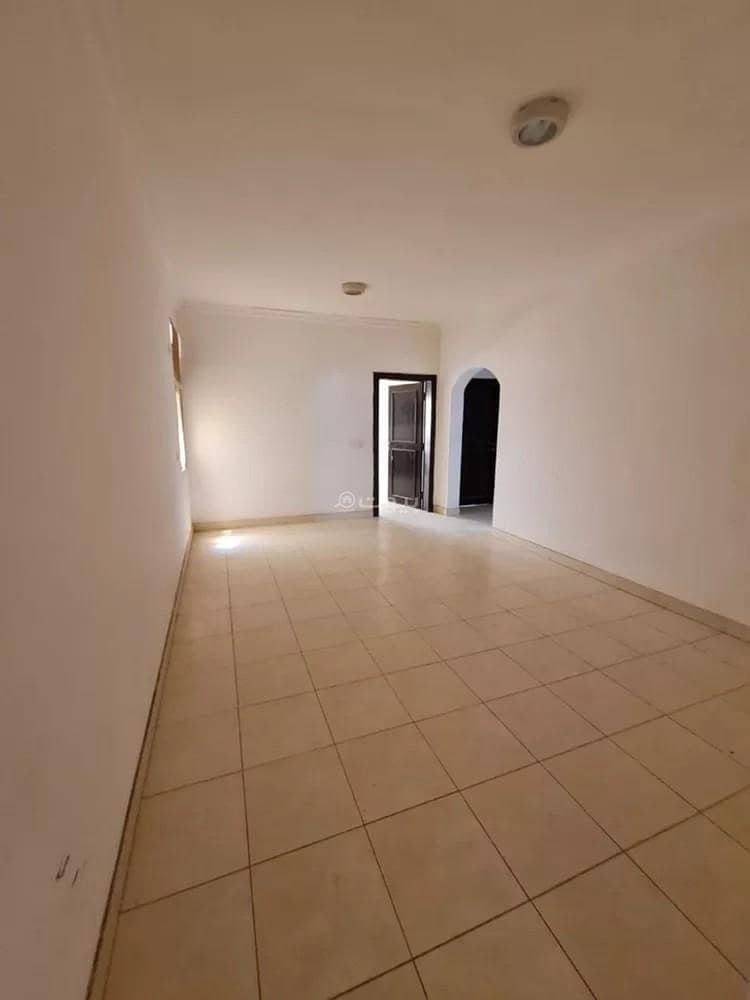 2 bedroom apartment in Al Fursan, Eastern Province 4