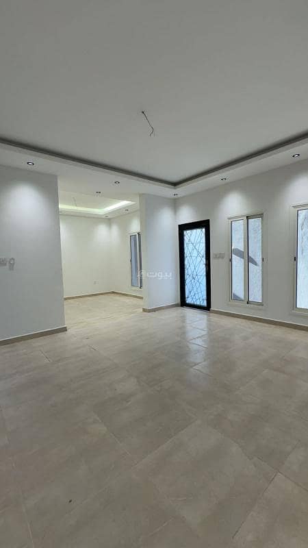 4 bedroom apartment in Hajar, Eastern Province 8