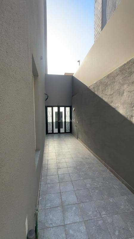 4 bedroom apartment in Hajar, Eastern Province 9