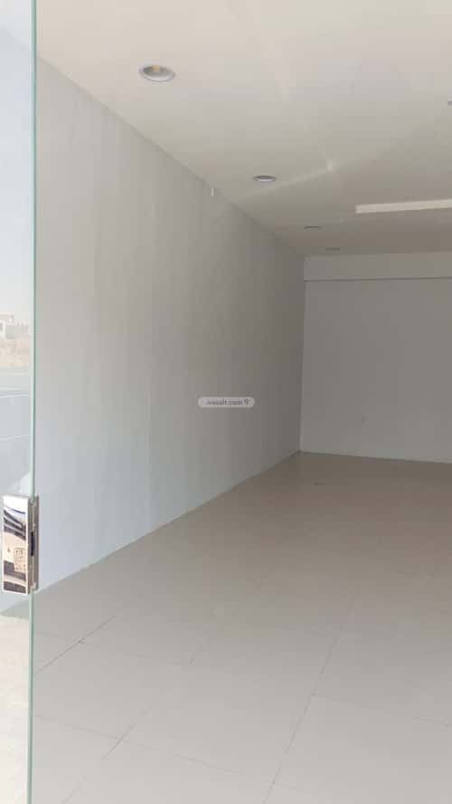 shop in Al Aridh, Riyadh 5