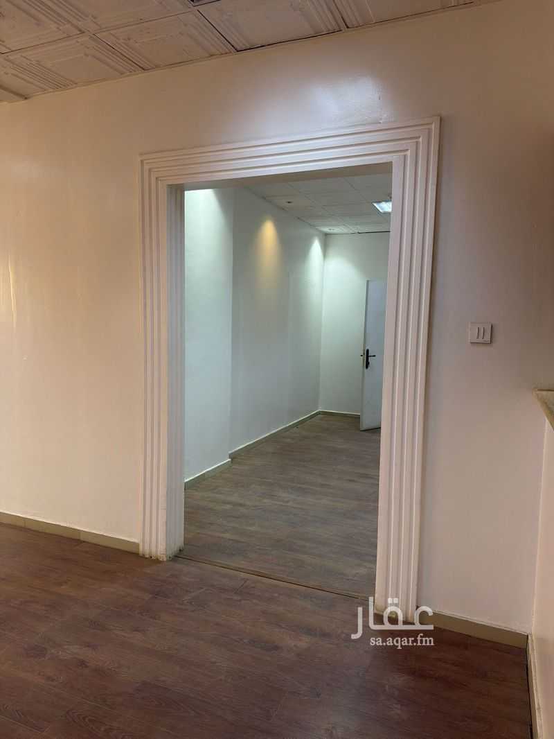 5 bedroom office in Ishbiliyah, Riyadh 10