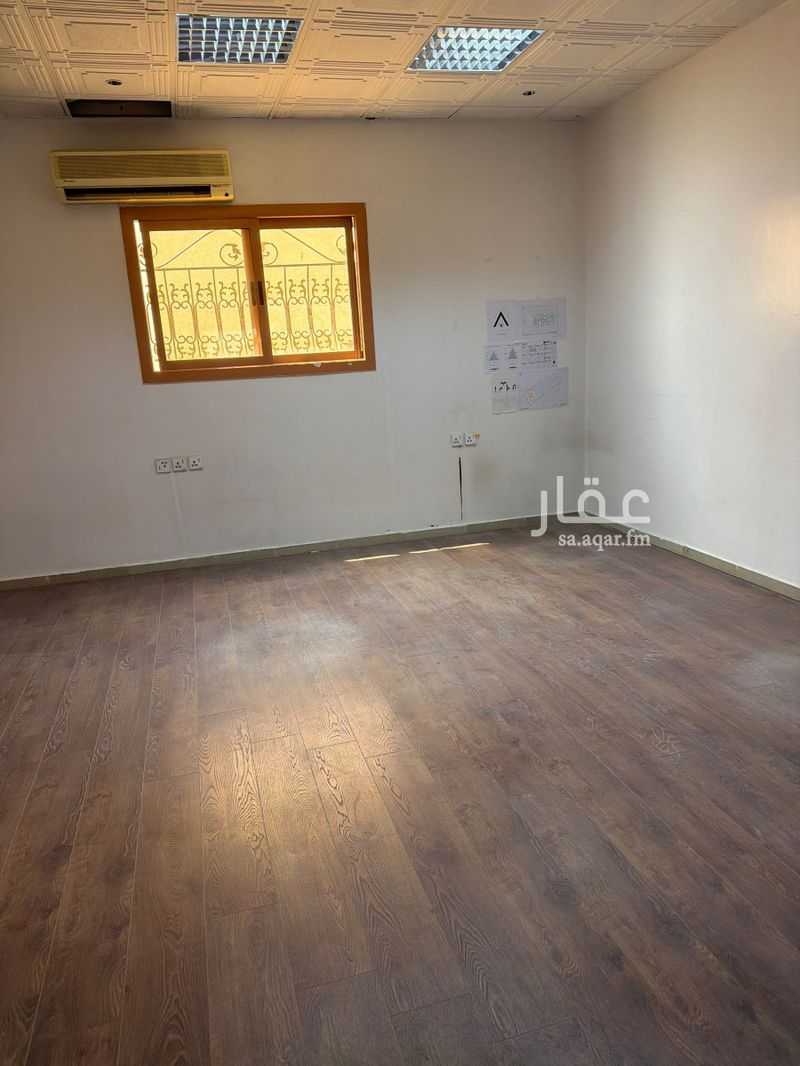 5 bedroom office in Ishbiliyah, Riyadh 2