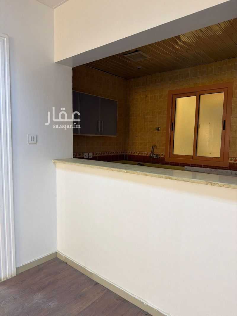 5 bedroom office in Ishbiliyah, Riyadh 5