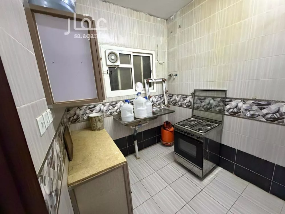 3 bedroom apartment in Riyadh 14