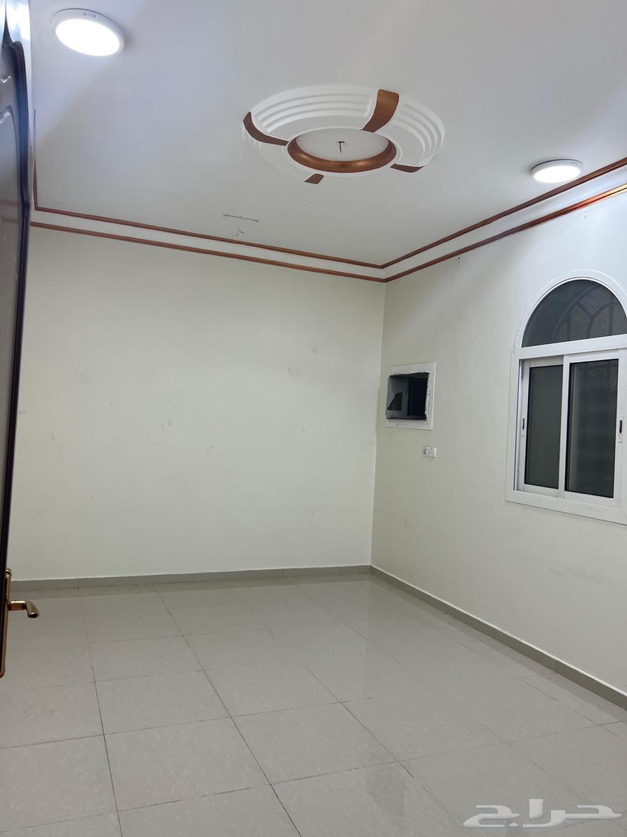 4 bedroom apartment in Al Ranuna, Madinah 6