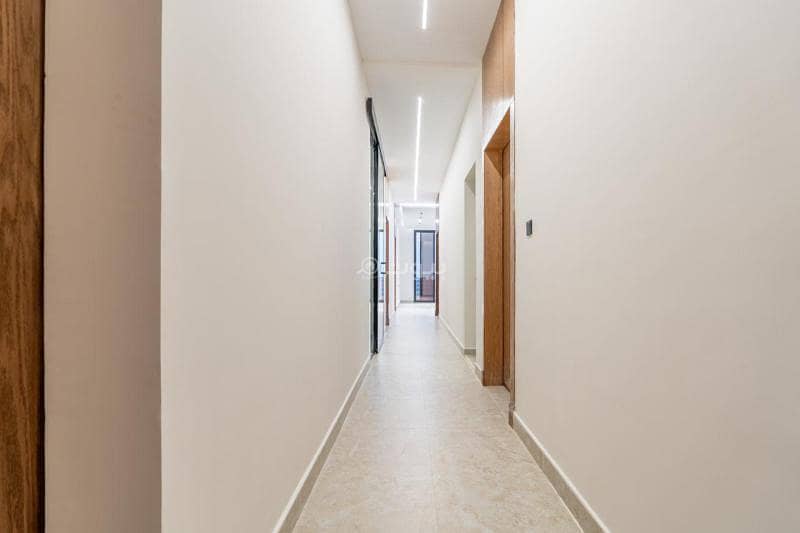 3 bedroom apartment in Al Basateen, Eastern Province 6