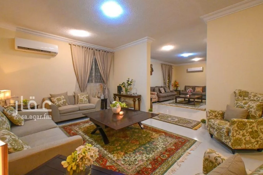 3 bedroom apartment in Al Malqa 3