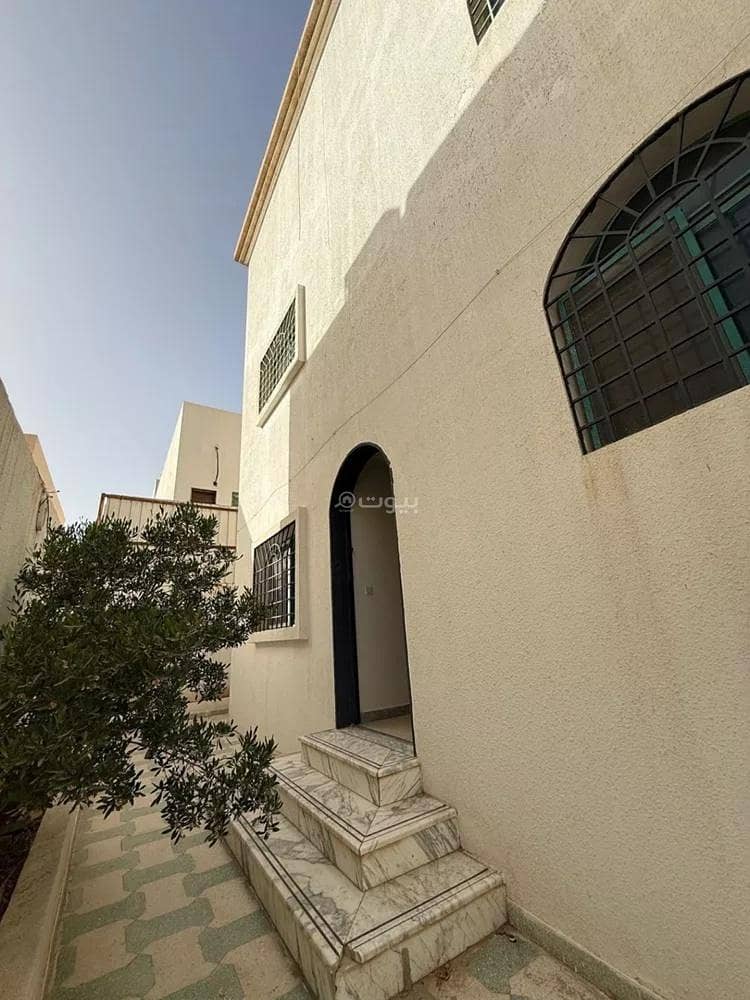 5 bedroom villa in At Taawon, Riyadh 4
