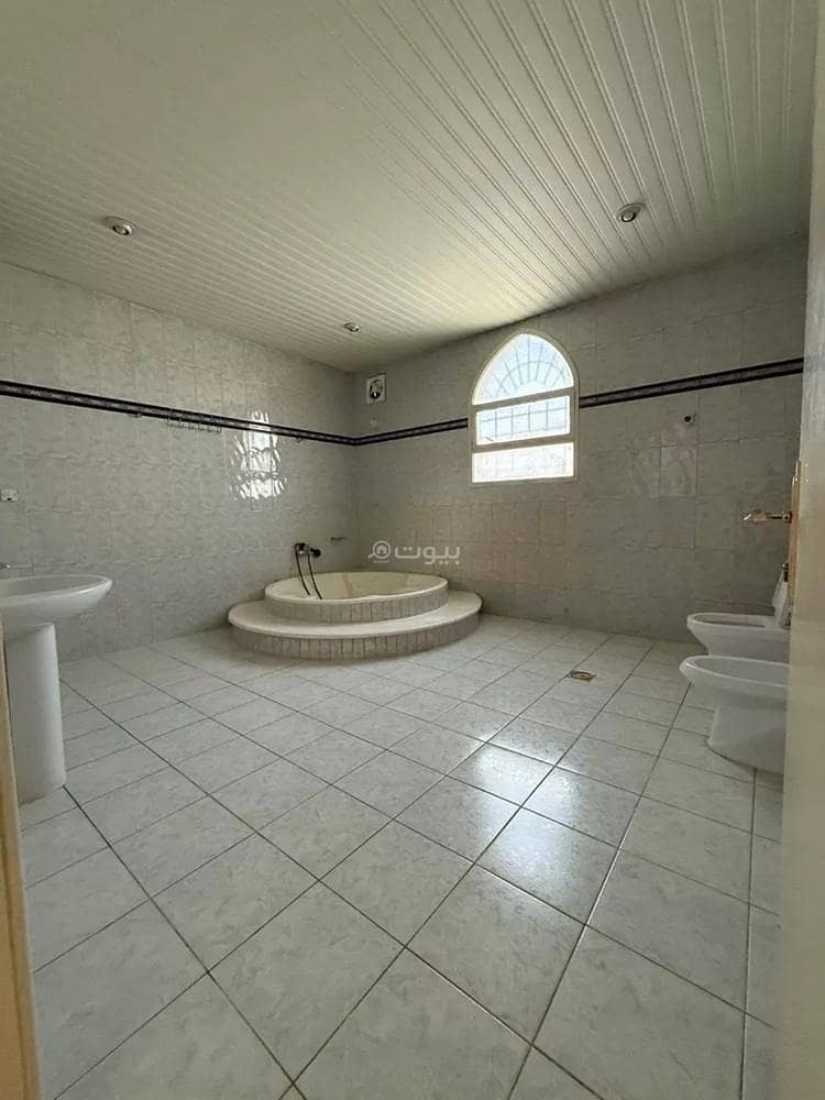 5 bedroom villa in At Taawon, Riyadh 12