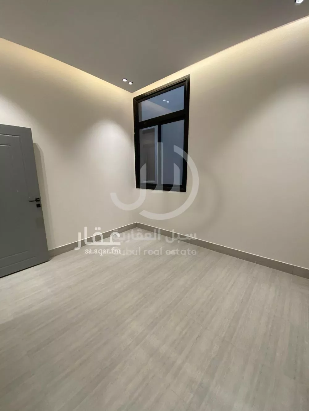 3 bedroom apartment in Al Yarmouk 12