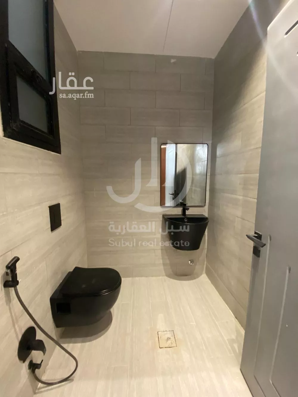 3 bedroom apartment in Al Yarmouk 5