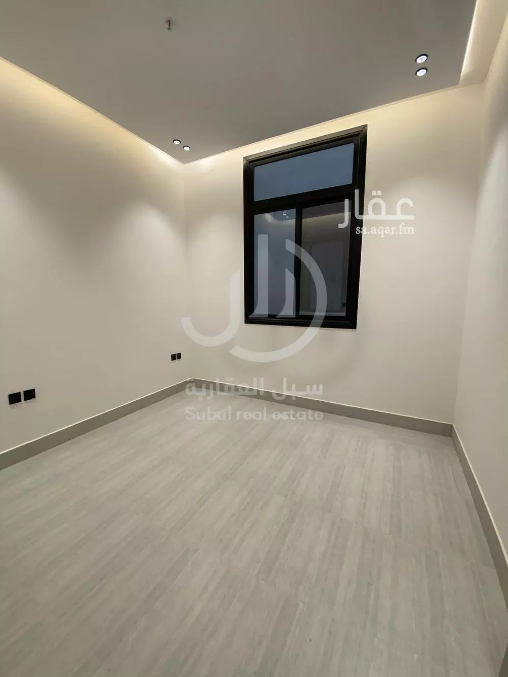 3 bedroom apartment in Al Yarmouk 8