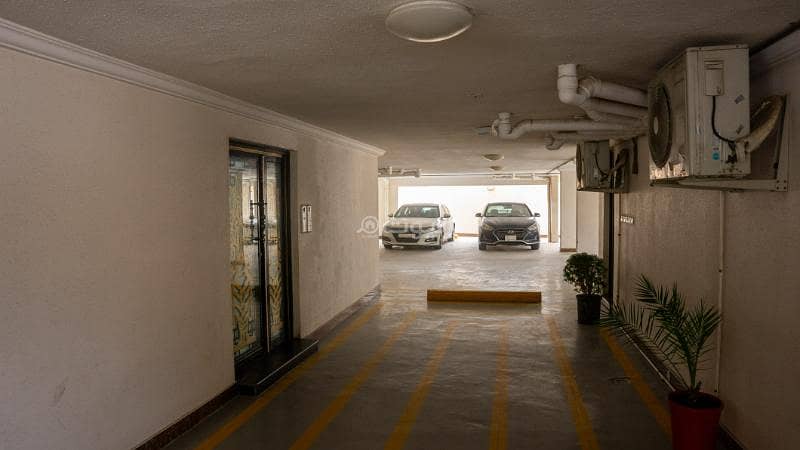 4 bedroom apartment in Muhammed Ibn Saud, Eastern Province 5