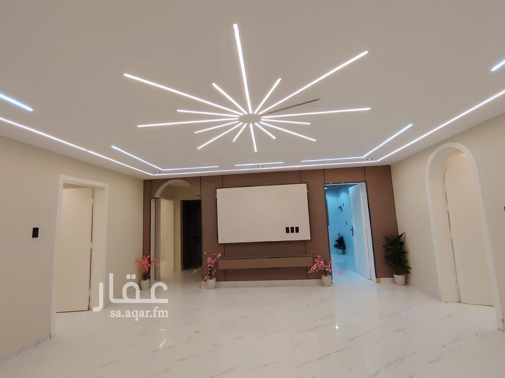 2 bedroom apartment in Dahiat King Fahd, Eastern Province 2