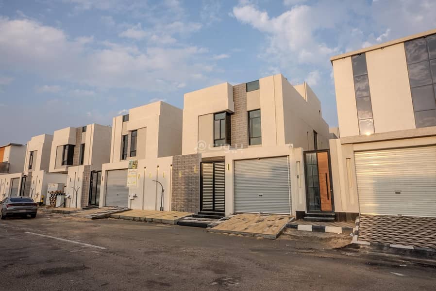 5 bedroom villa in Al Iskan Al Janubi, Eastern Province 3