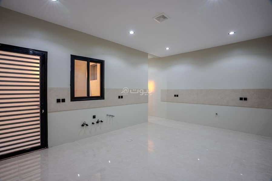 5 bedroom villa in Al Iskan Al Janubi, Eastern Province 11