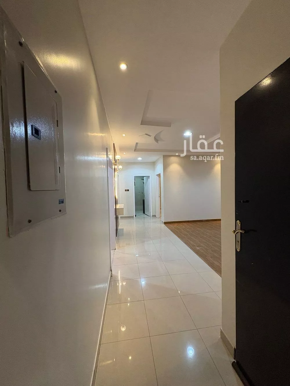 3 bedroom floor in Tuwaiq 8