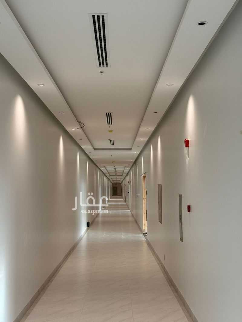 18 bedroom office in Al Munsiyah, Riyadh 3