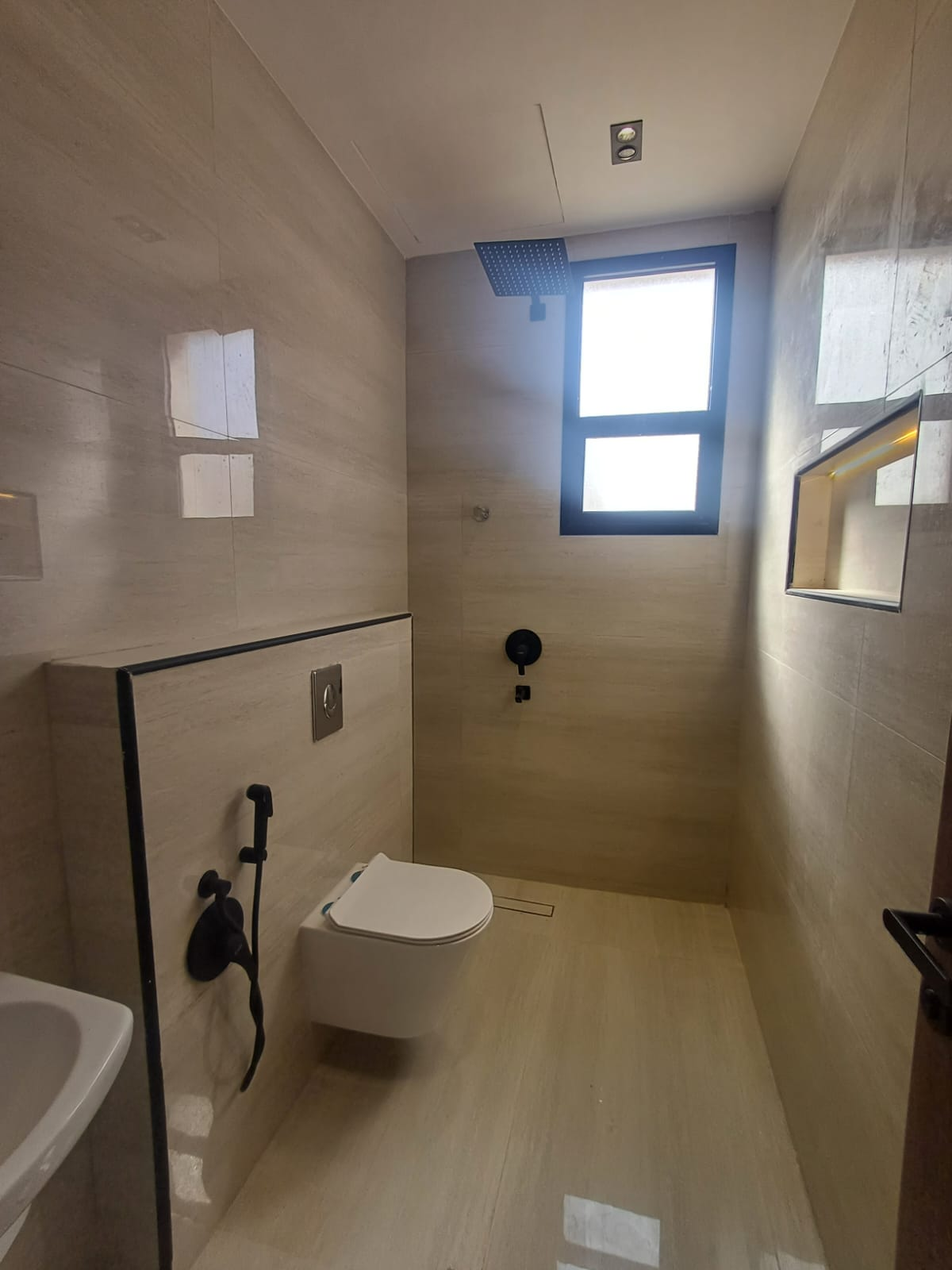 2 bedroom apartment in Al Rimal, Riyadh 4