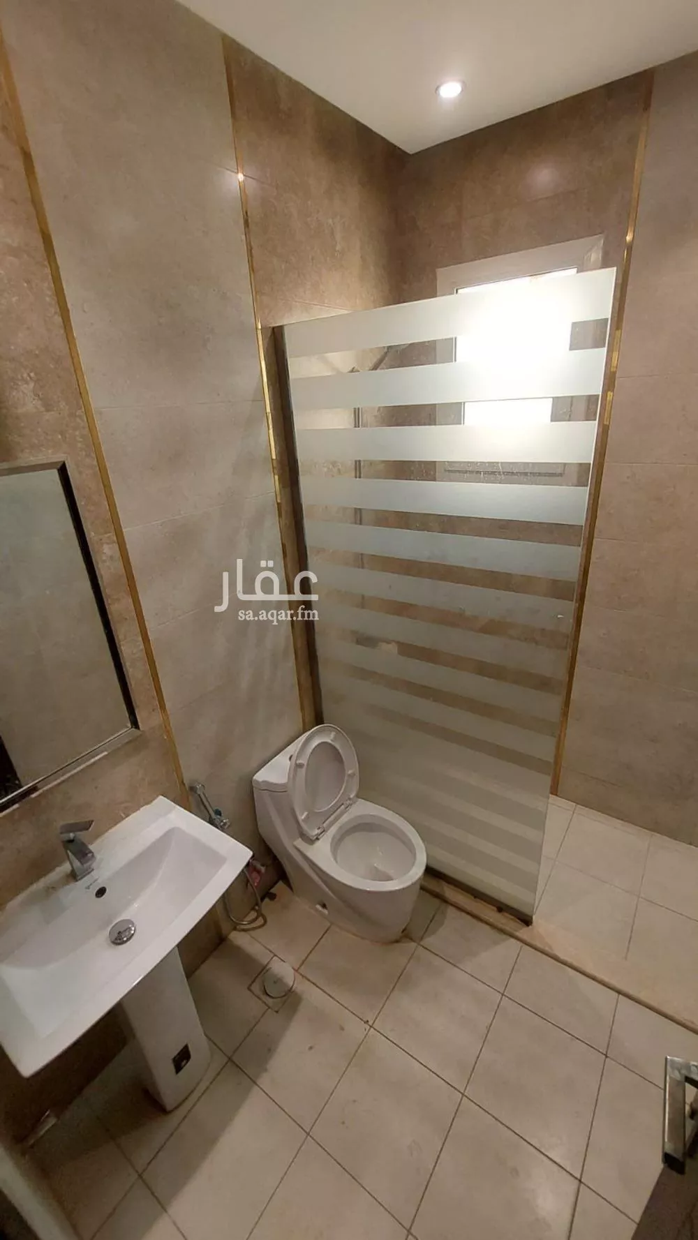 شقة 4 غرف في الندى 8
