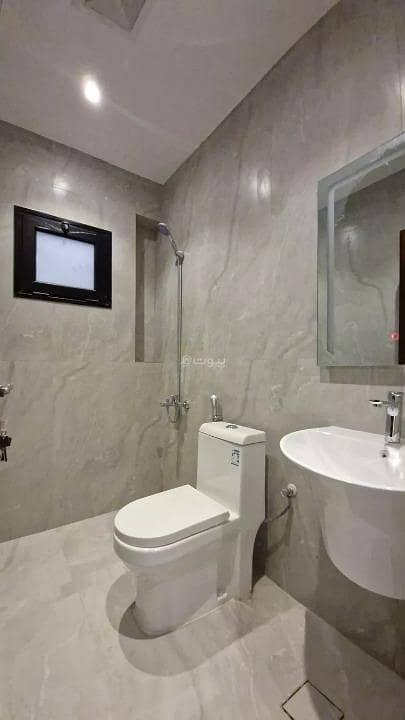 4 bedroom villa in Al Rakah Ash Shamaliyah, Eastern Province 9