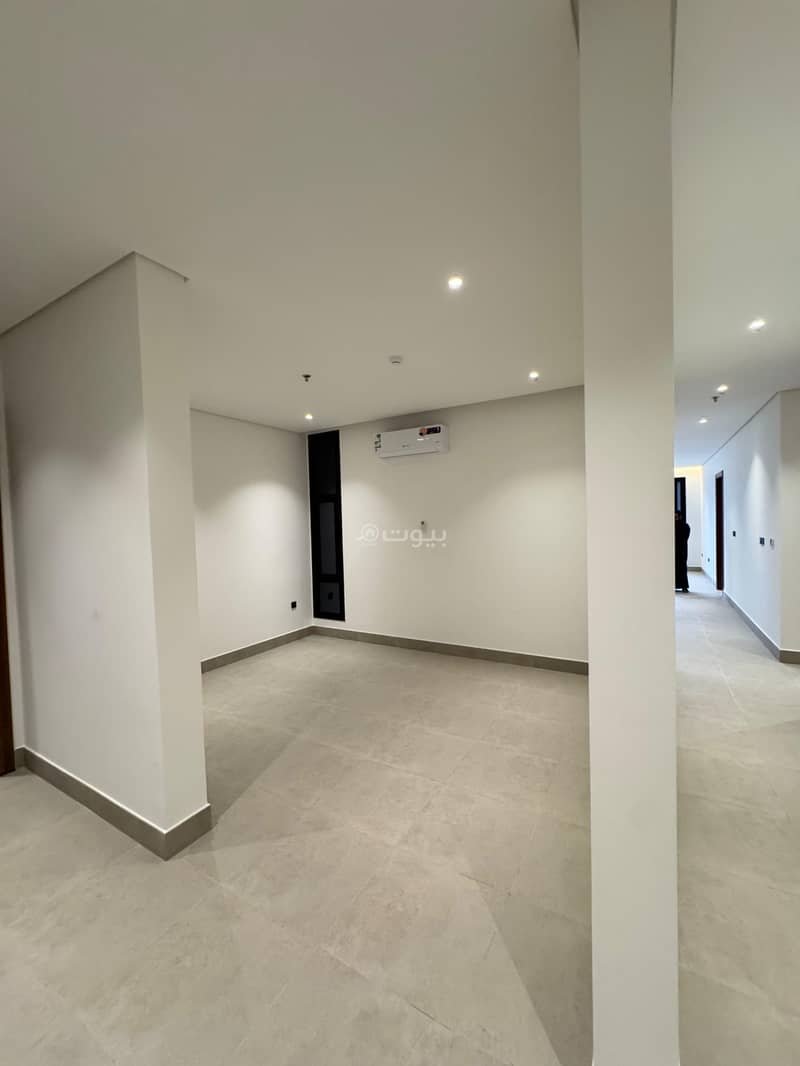 4 bedroom apartment in Al Hizam Al Thahabi, Eastern Province 13