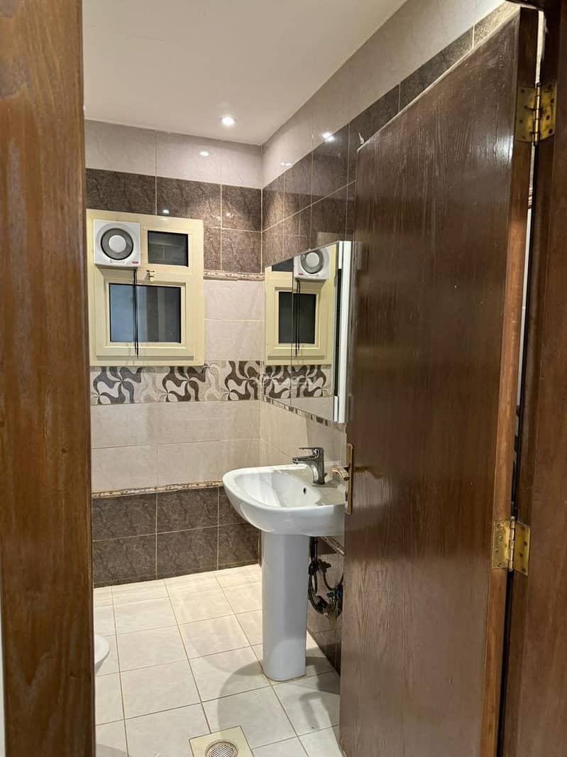 3 bedroom apartment in Al Rawabi, Riyadh 15